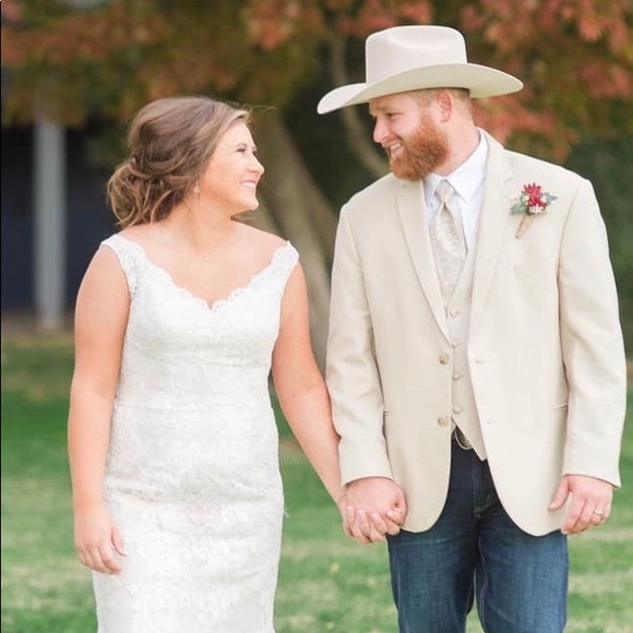 Meet your Posher, Derek - Picture 1 of 2